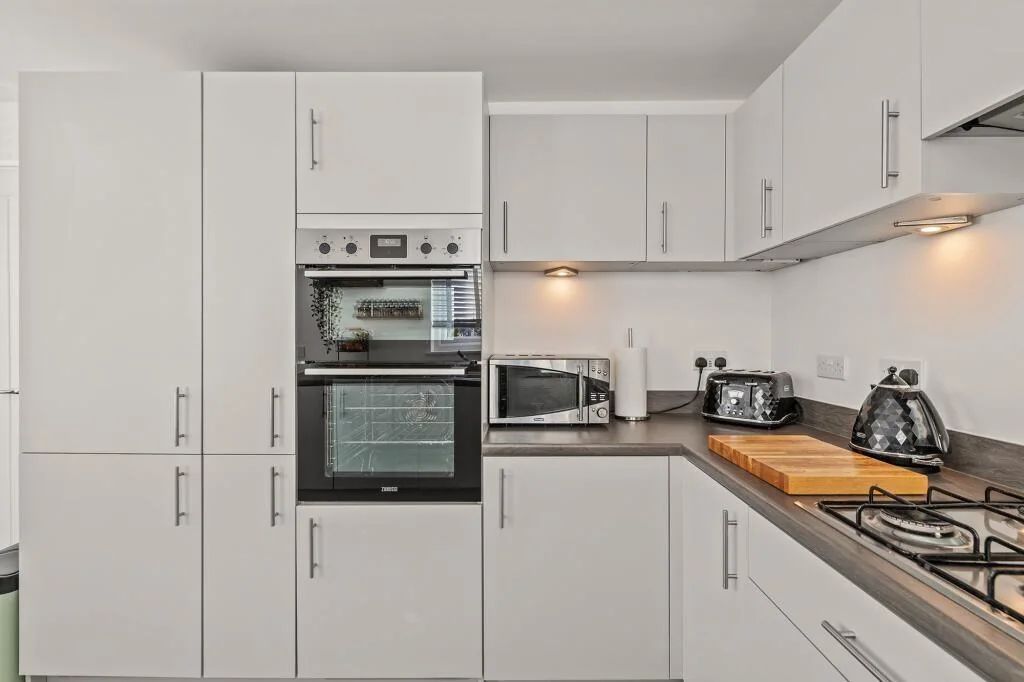 Slab Collection kitchen view 18